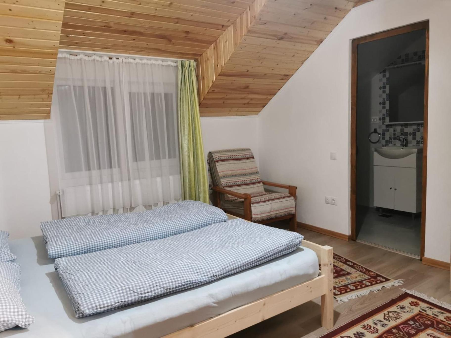 Отель Casa Cu Povesti Rosia Montana Экстерьер фото